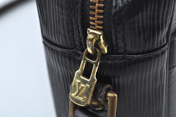 Auth Louis Vuitton Epi Trocadero 27 Shoulder Cross Bag Black M52302 LV K9978