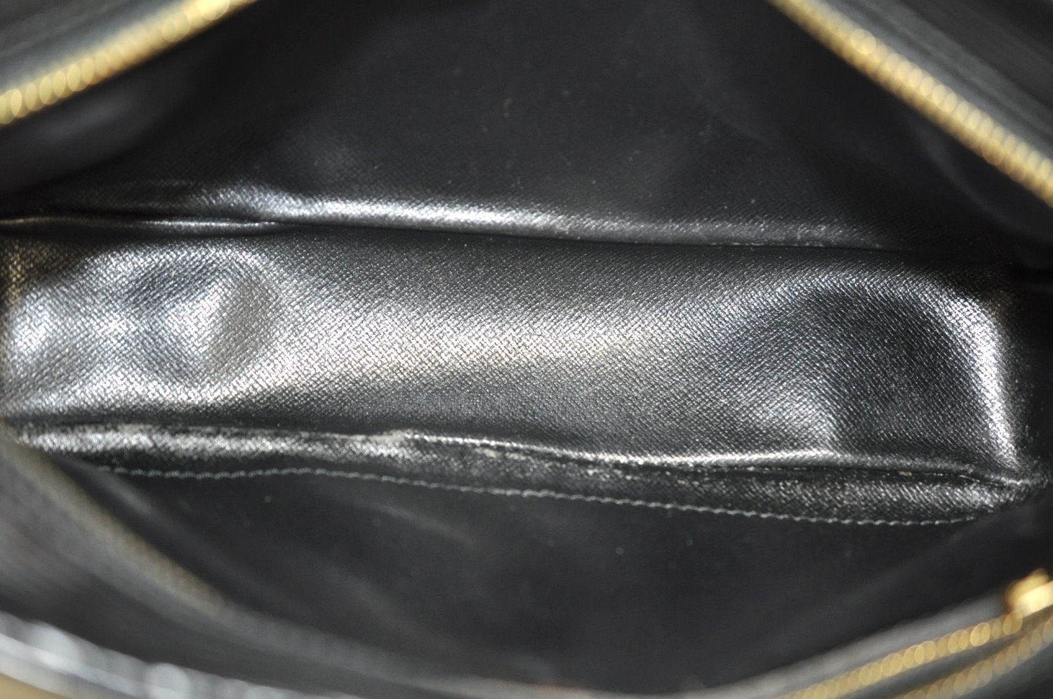 Auth Louis Vuitton Epi Trocadero 27 Shoulder Cross Bag Black M52302 LV K9978