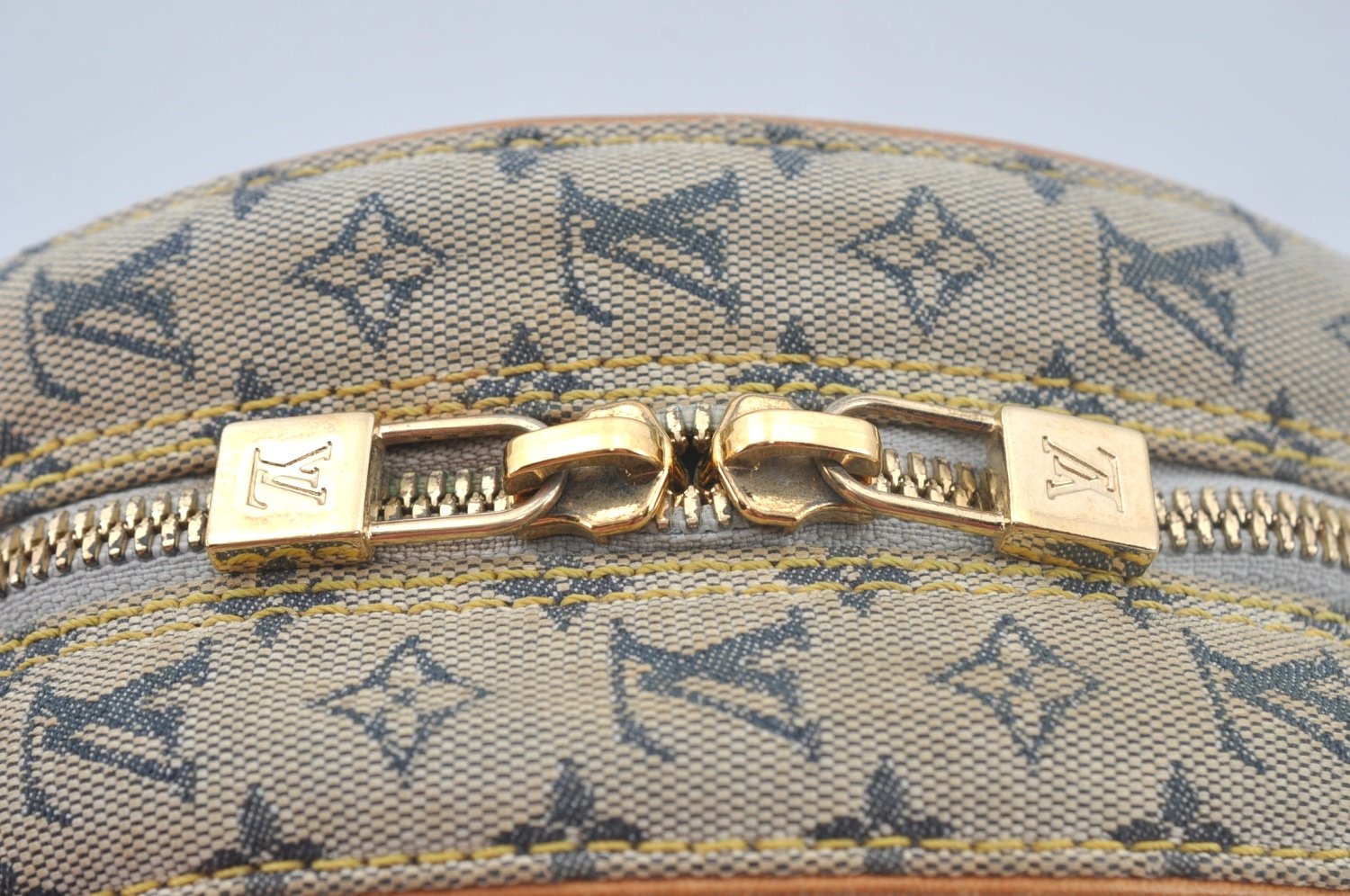 Auth Louis Vuitton Monogram Mini Jeanne GM Shoulder Cross Bag Blue Junk K9988