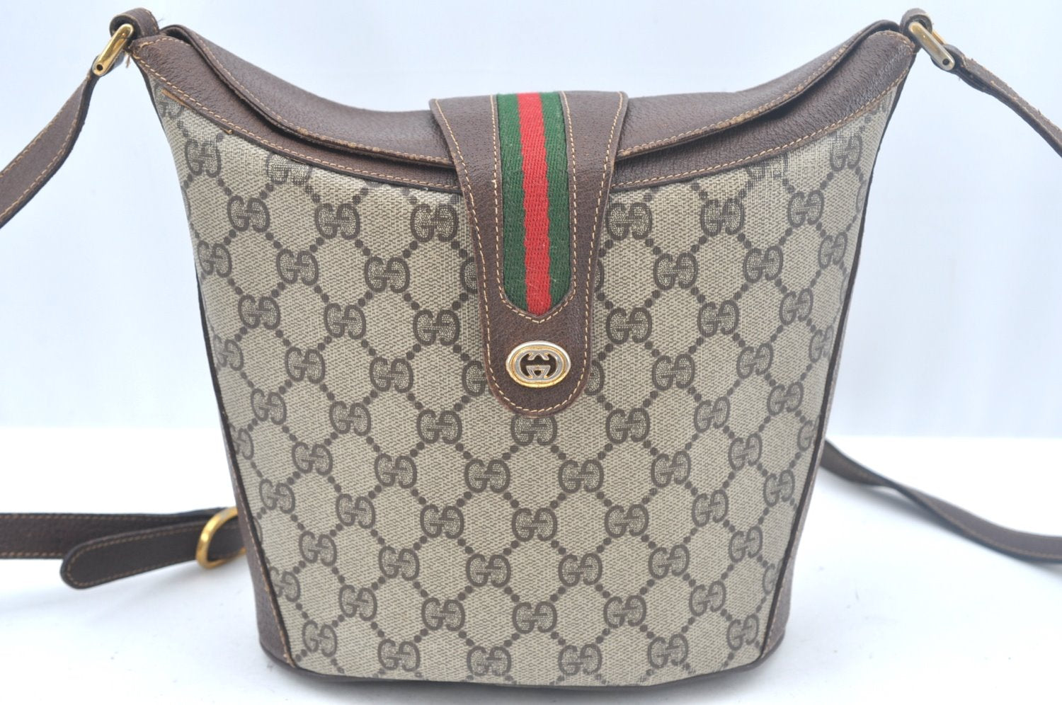Authentic GUCCI Web Sherry Line Shoulder Cross Bag GG PVC Leather Brown K9992