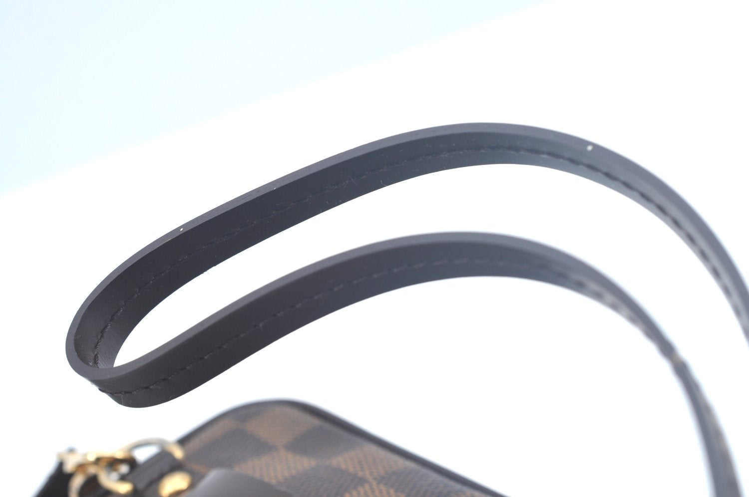 Authentic Louis Vuitton Damier Etui Okapi PM Camera Case Pouch N61738 LV K9994