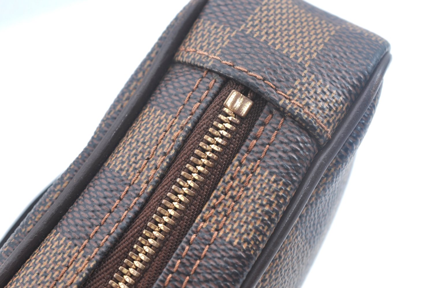 Authentic Louis Vuitton Damier Etui Okapi PM Camera Case Pouch N61738 LV K9994