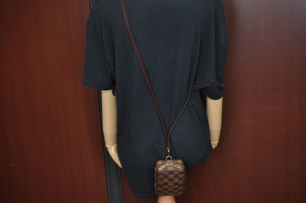 Authentic Louis Vuitton Damier Etui Okapi PM Camera Case Pouch N61738 LV K9994