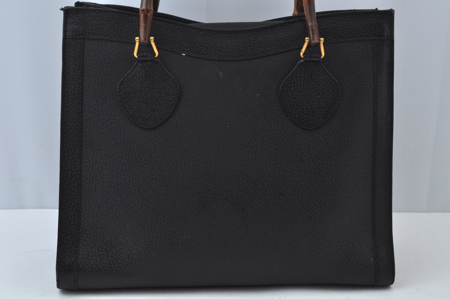 Authentic GUCCI Bamboo Vintage Hand Bag Leather Black Junk L0047