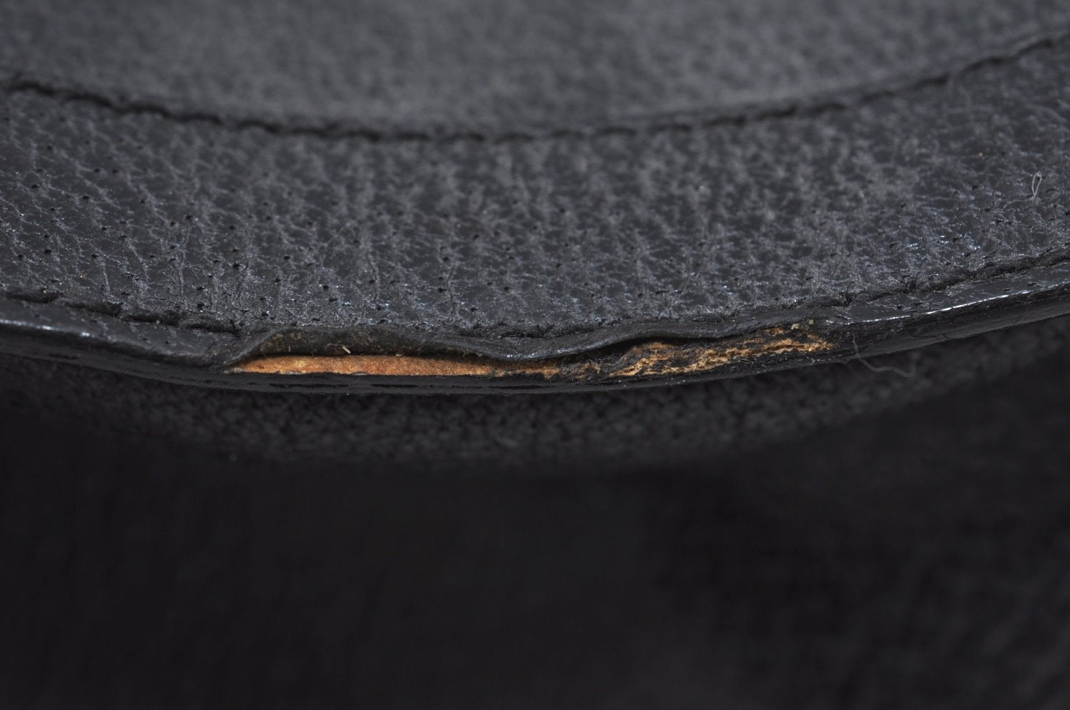 Authentic GUCCI Bamboo Vintage Hand Bag Leather Black Junk L0047