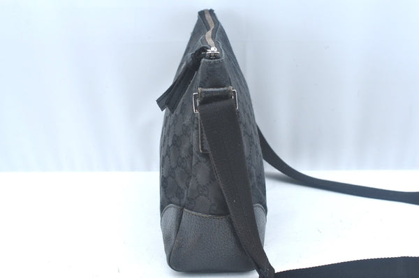 Authentic GUCCI Vintage Shoulder Cross Body Bag GG Canvas Leather Black L0051