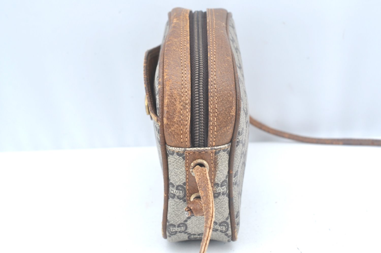Authentic GUCCI GG Plus Shoulder Cross Body Bag PVC Leather Brown L0052