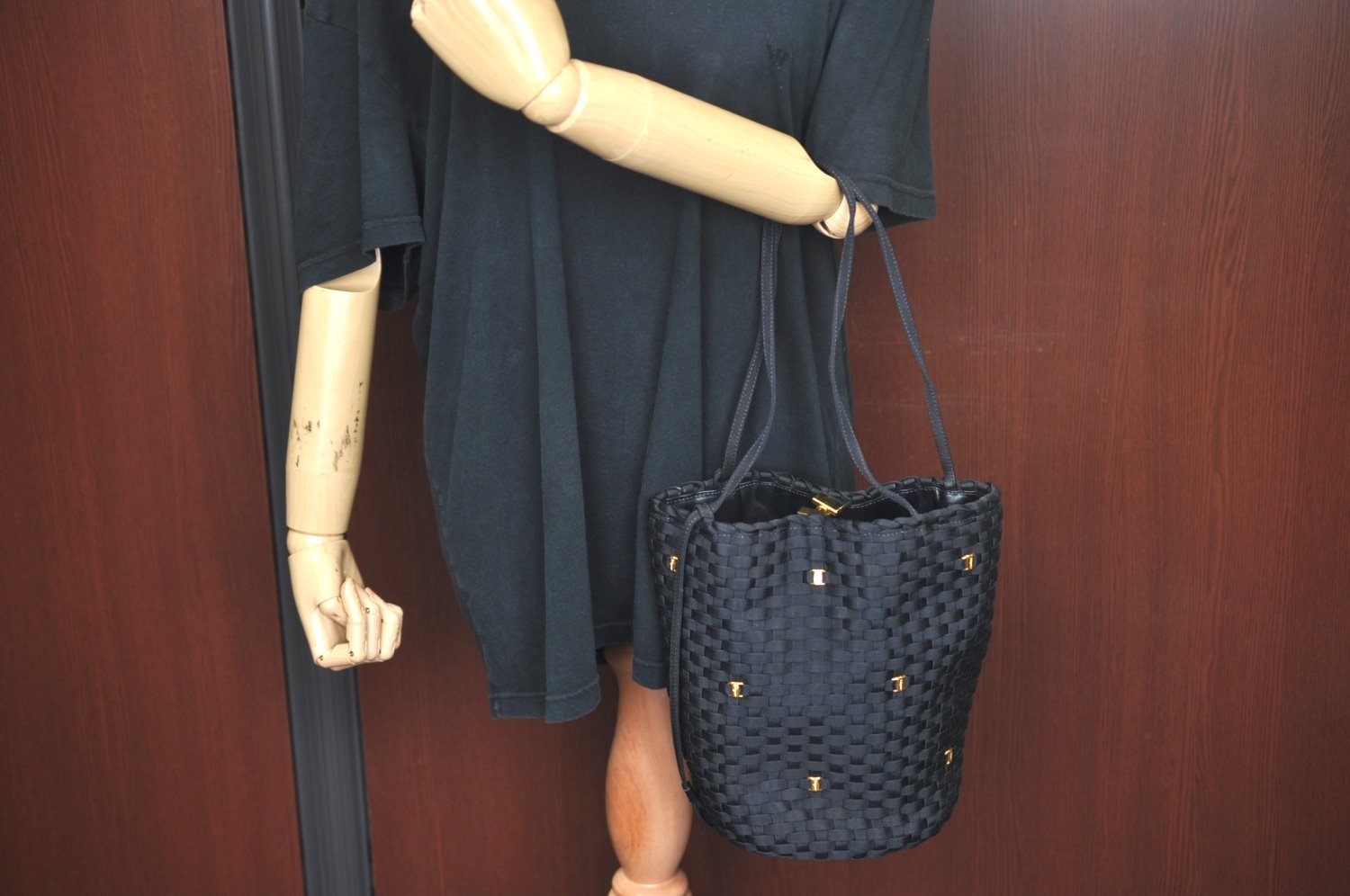 Authentic Salvatore Ferragamo Vara Shoulder Bag Purse Nylon Black SF L0053