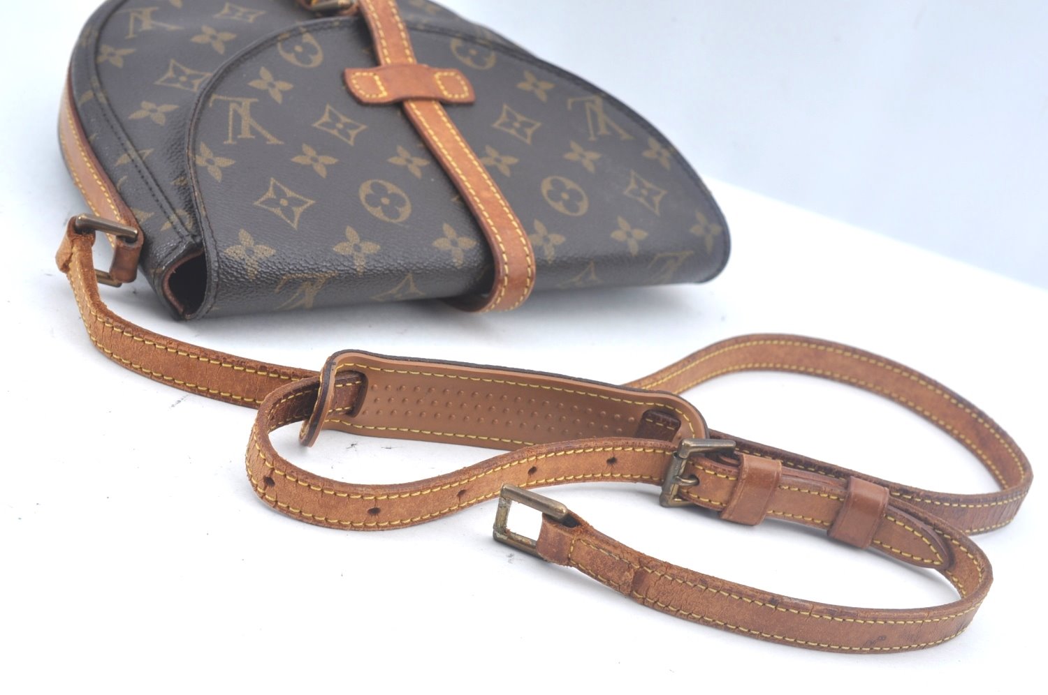 Auth Louis Vuitton Monogram Chantilly MM Shoulder Cross Bag M51233 Junk L0061