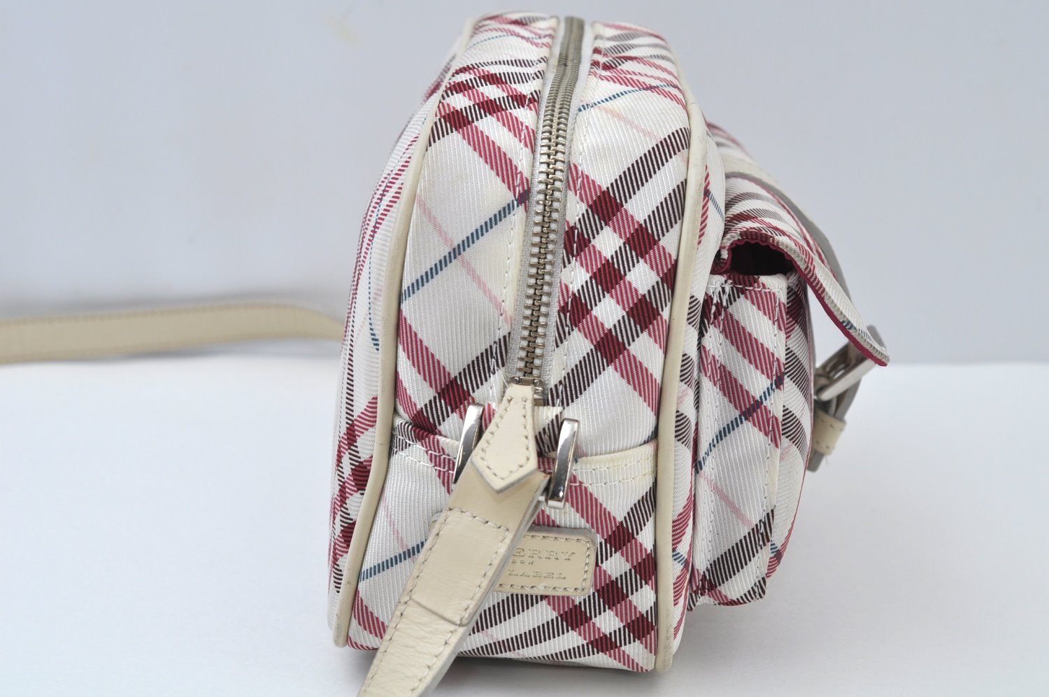 Authentic BURBERRY BLUE LABEL Check Shoulder Cross Bag Nylon Leather Pink L0085