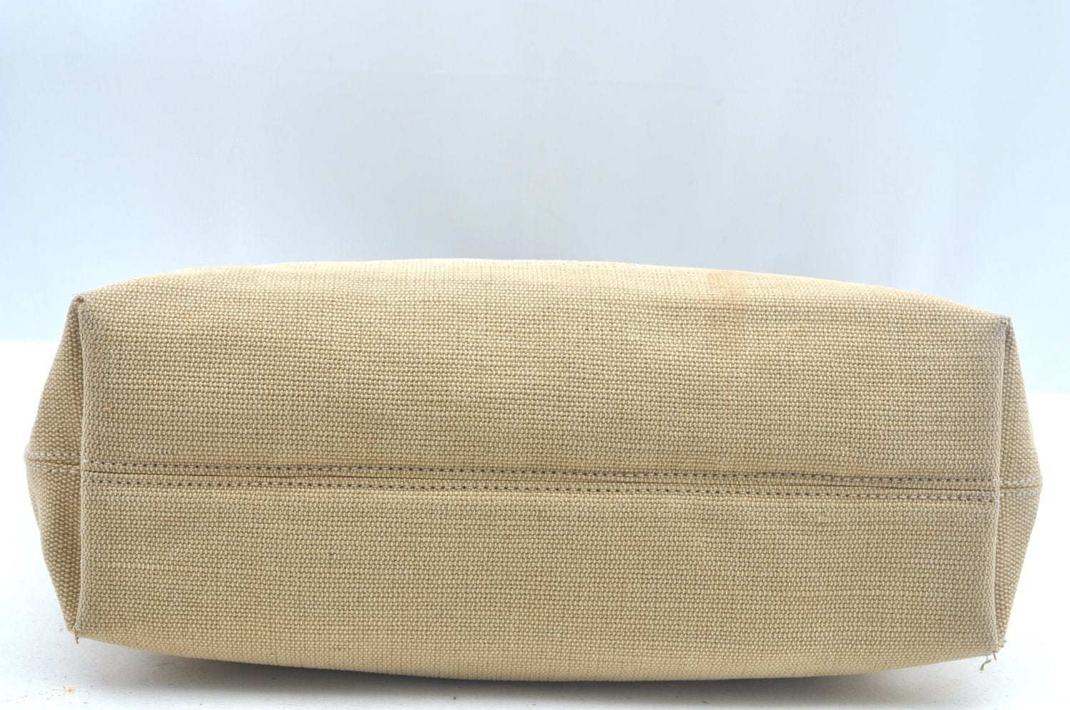 Authentic CHANEL Canvas Pool Shoulder Bag Black CC L0155