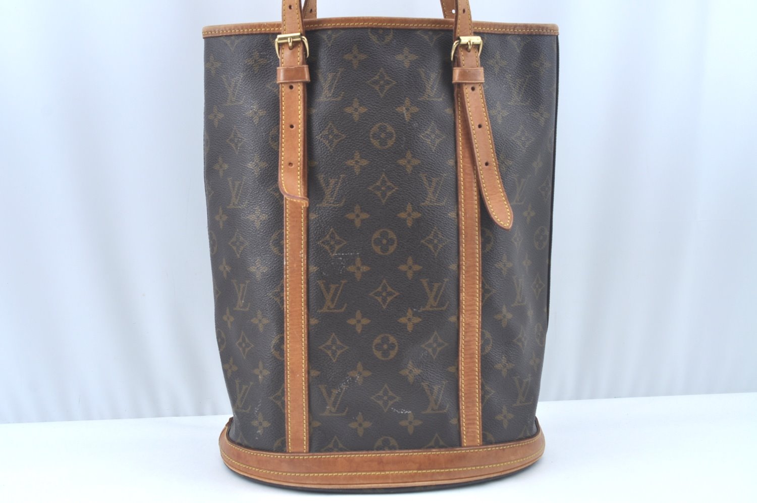 Authentic Louis Vuitton Monogram Bucket GM Shoulder Tote Bag M42236 LV Junk L0156