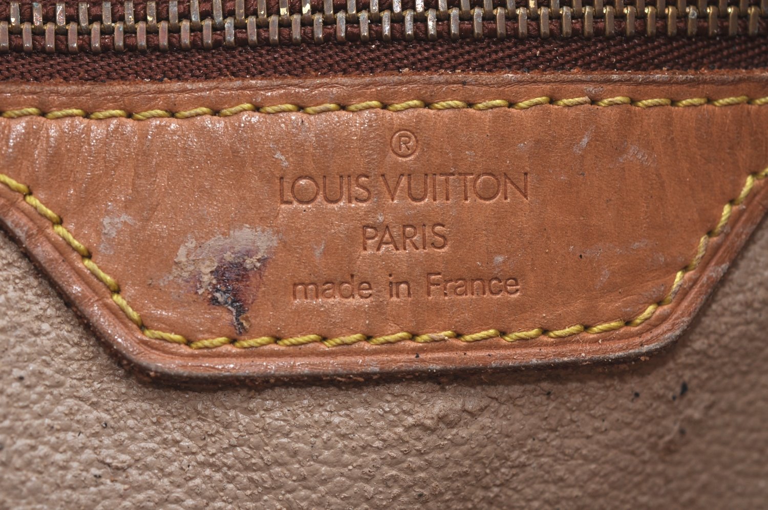 Authentic Louis Vuitton Monogram Bucket GM Shoulder Tote Bag M42236 LV Junk L0156