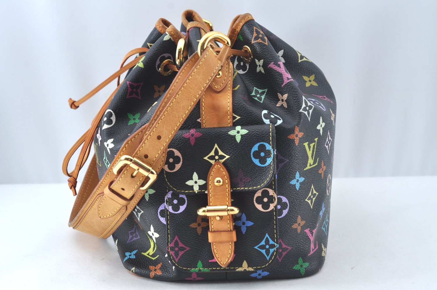 Auth Louis Vuitton Monogram Multicolor Petite Noe Drawstring Bag Black LV L0163