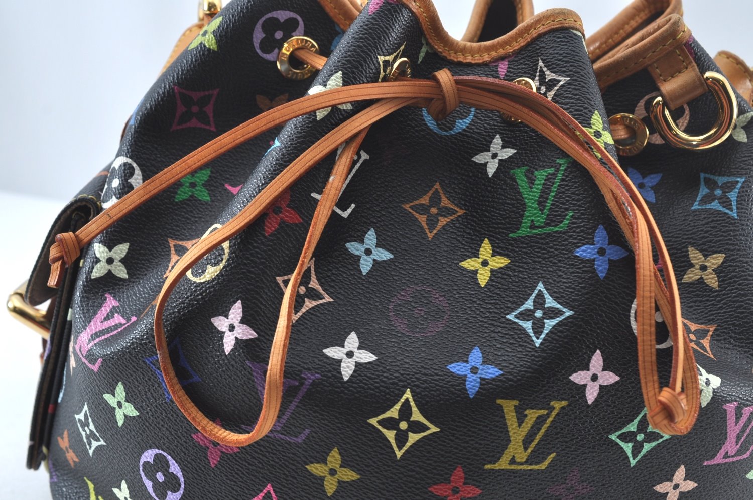 Auth Louis Vuitton Monogram Multicolor Petite Noe Drawstring Bag Black LV L0163