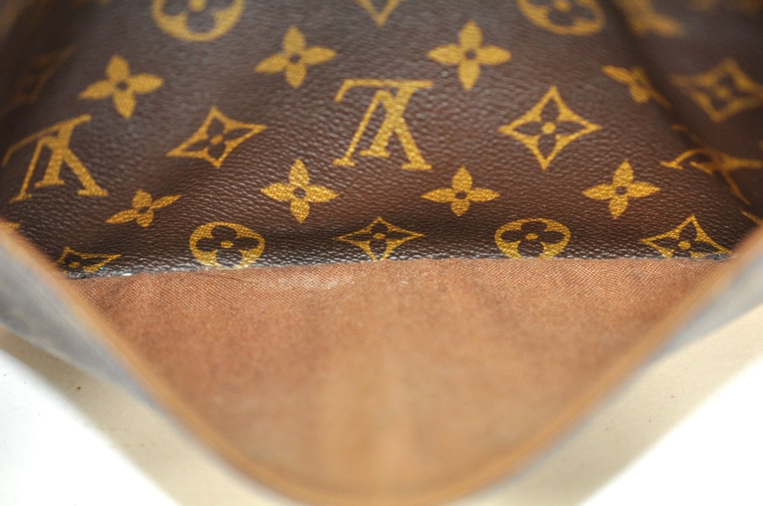 Authentic Louis Vuitton Monogram Gibeciere PM Shoulder Cross Bag M42248 LV L0165