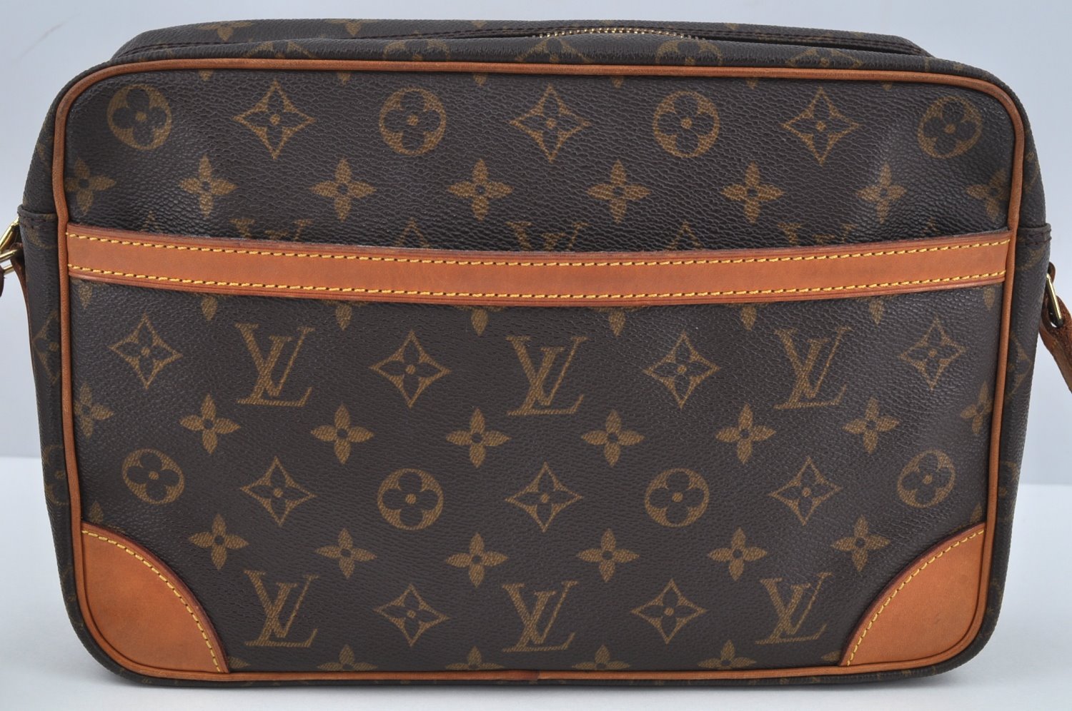 Authentic Louis Vuitton Monogram Trocadero 30 Shoulder Cross Bag M51272 LV L0167