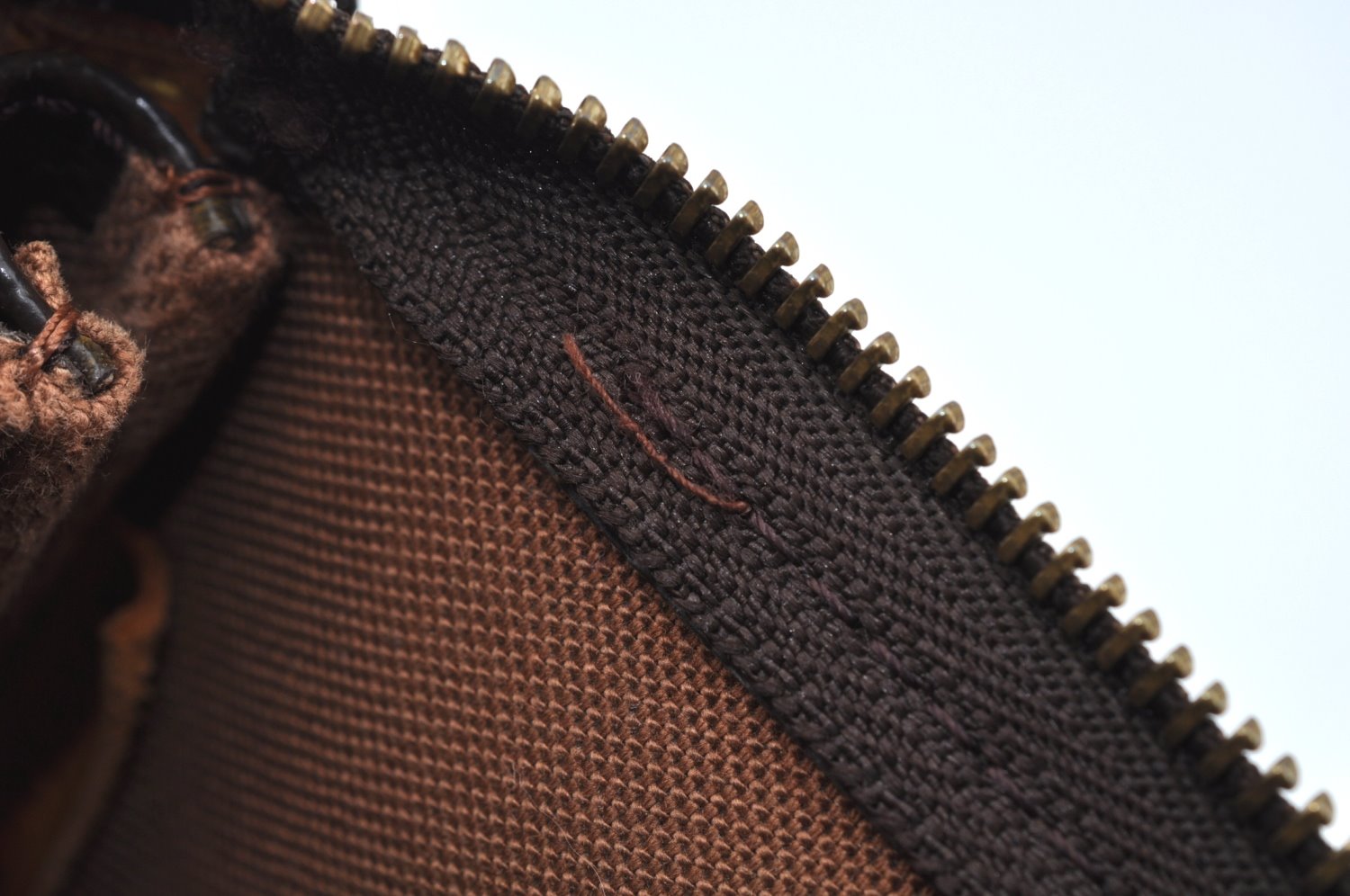 Authentic Louis Vuitton Monogram Pochette Accessoires Pouch M51980 LV L0170