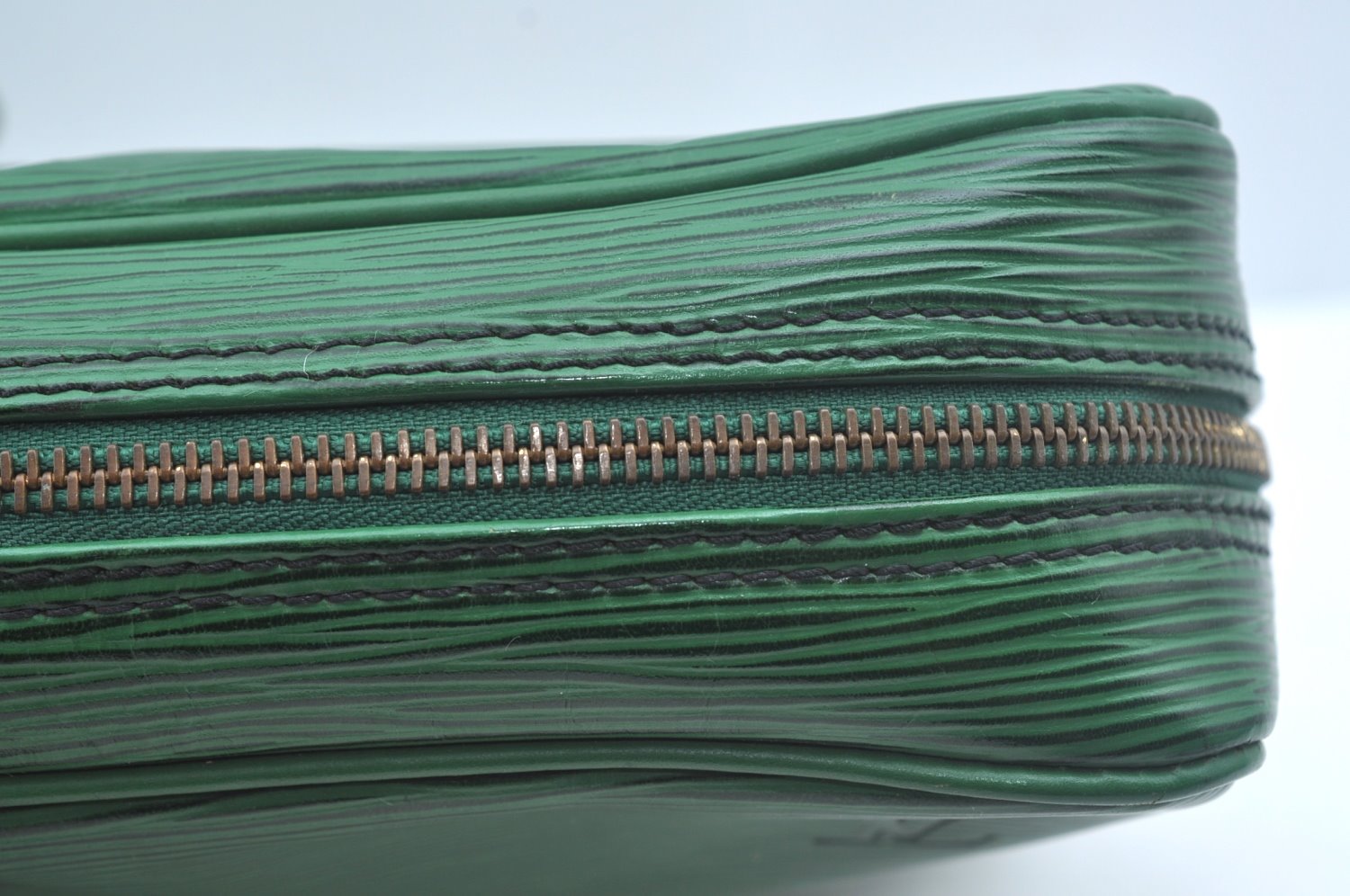 Authentic Louis Vuitton Epi Porte Documents Voyage Briefcase M54474 Green  L0180