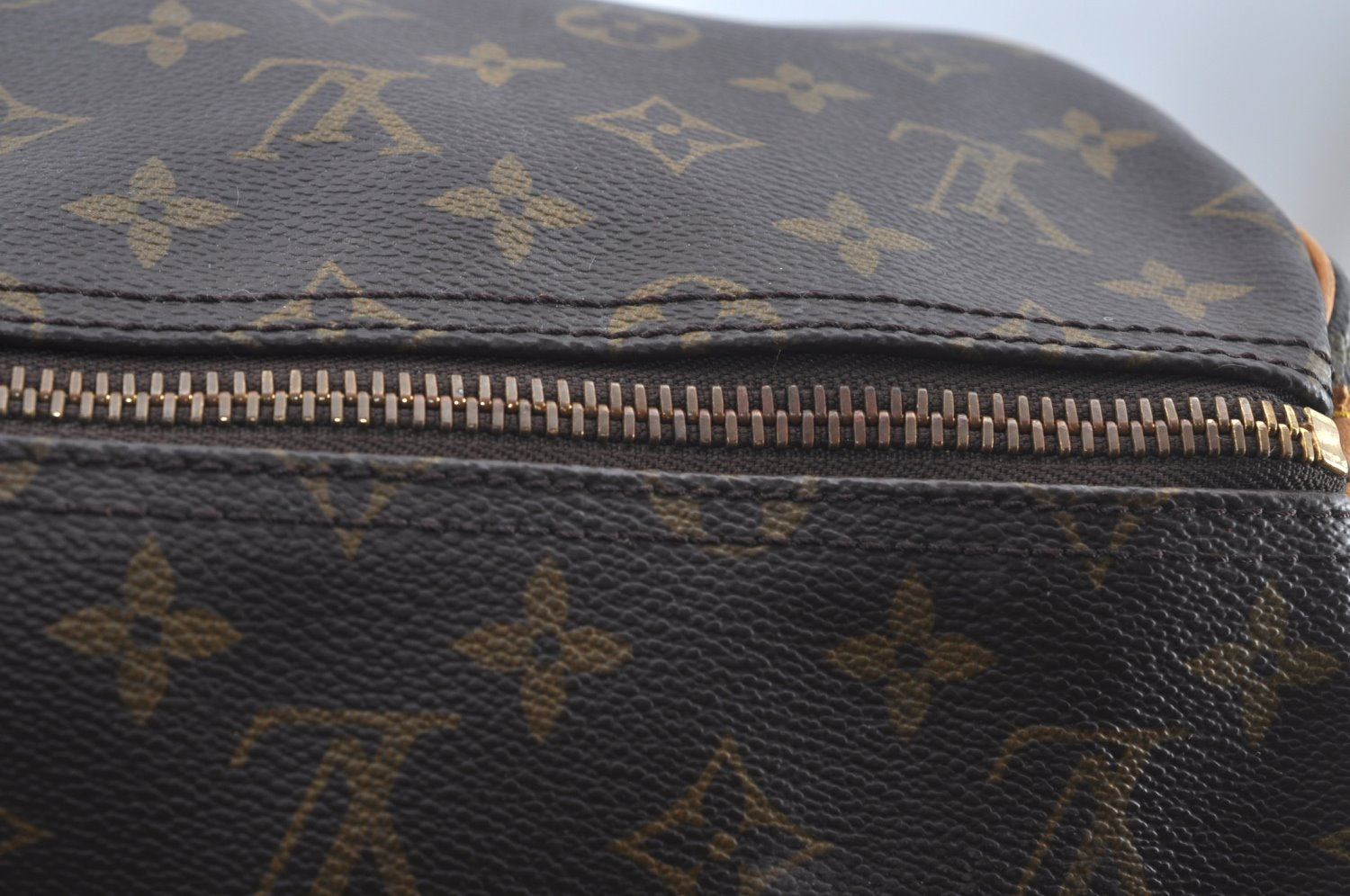 Authentic Louis Vuitton Monogram Keepall Bandouliere 55 M41414 Boston Bag L0182