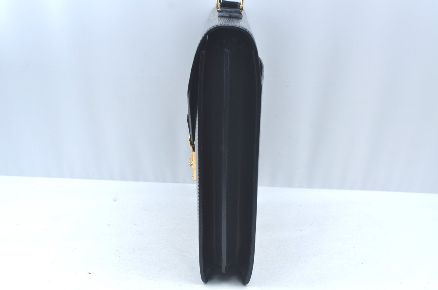 Authentic Louis Vuitton Epi Serviette Fermoir Briefcase M54352 Black LV L0185