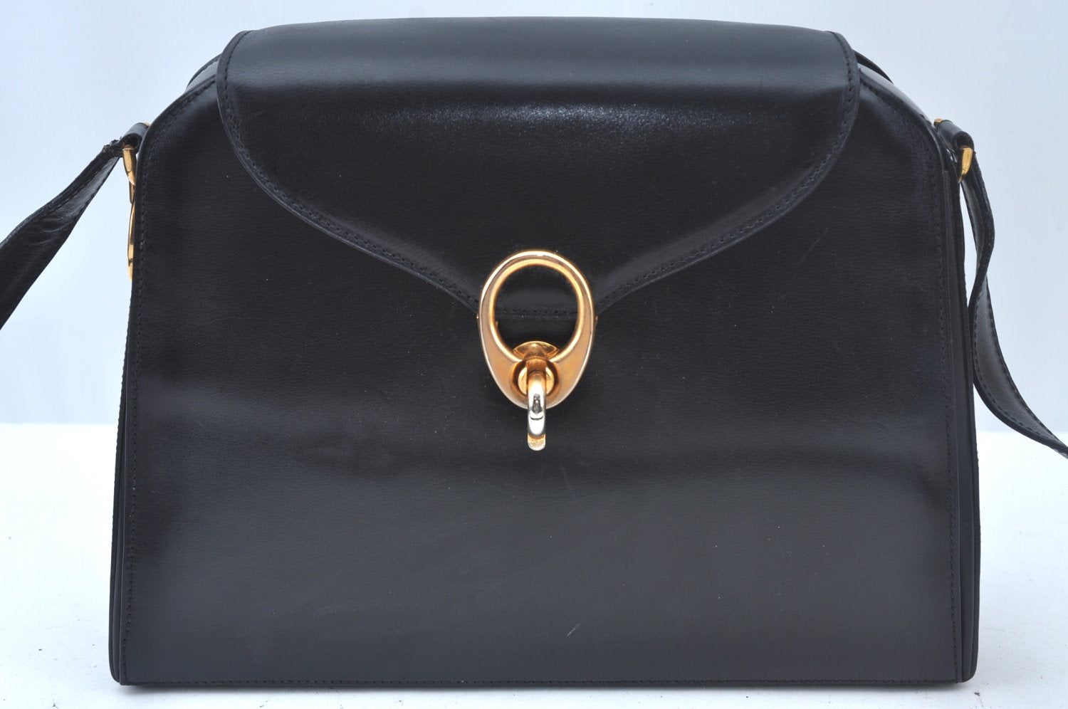 Authentic CELINE Shoulder Cross Body Bag Purse Leather Black L0197