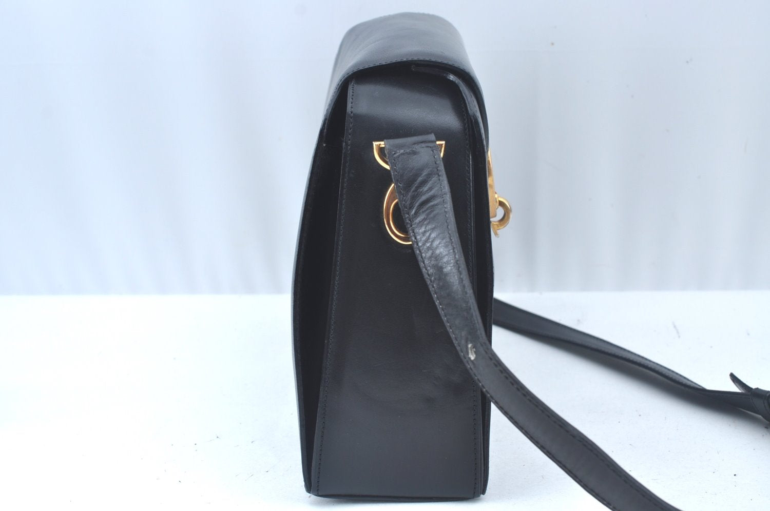 Authentic CELINE Shoulder Cross Body Bag Purse Leather Black L0197