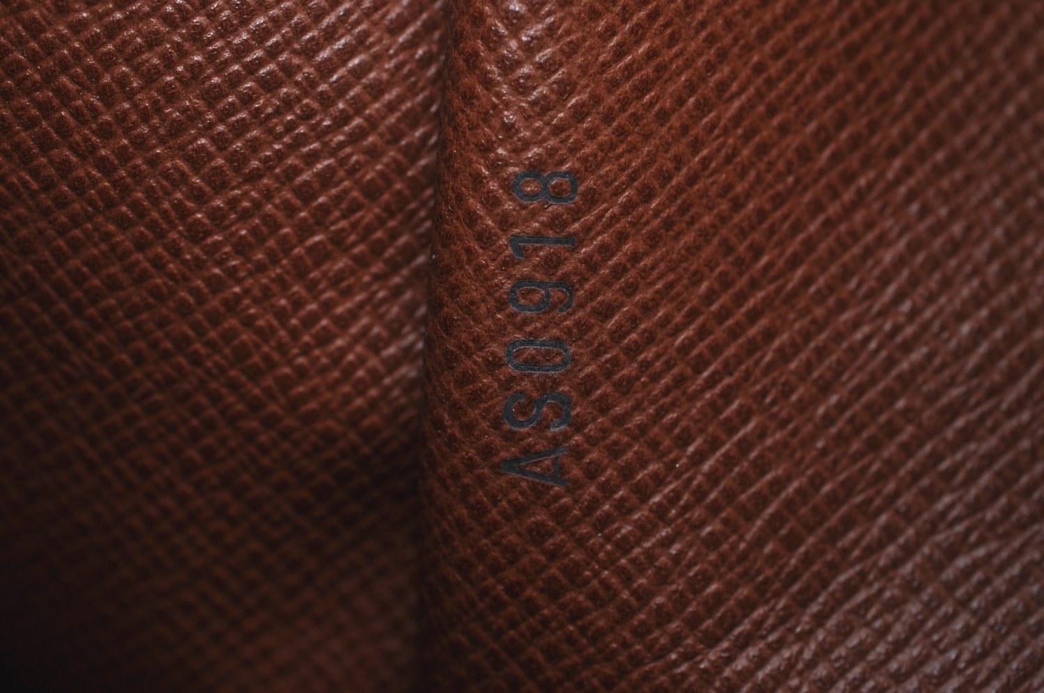 Authentic Louis Vuitton Monogram Boulogne 35 Shoulder Cross Bag M51260 LV L0202