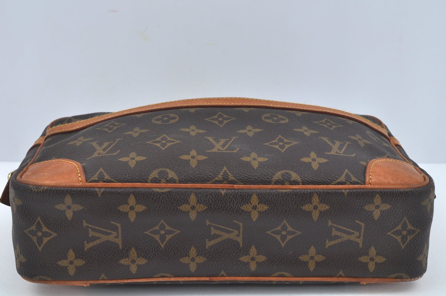 Authentic Louis Vuitton Monogram Compiegne 28 Clutch Hand Bag M51845 LV L0217