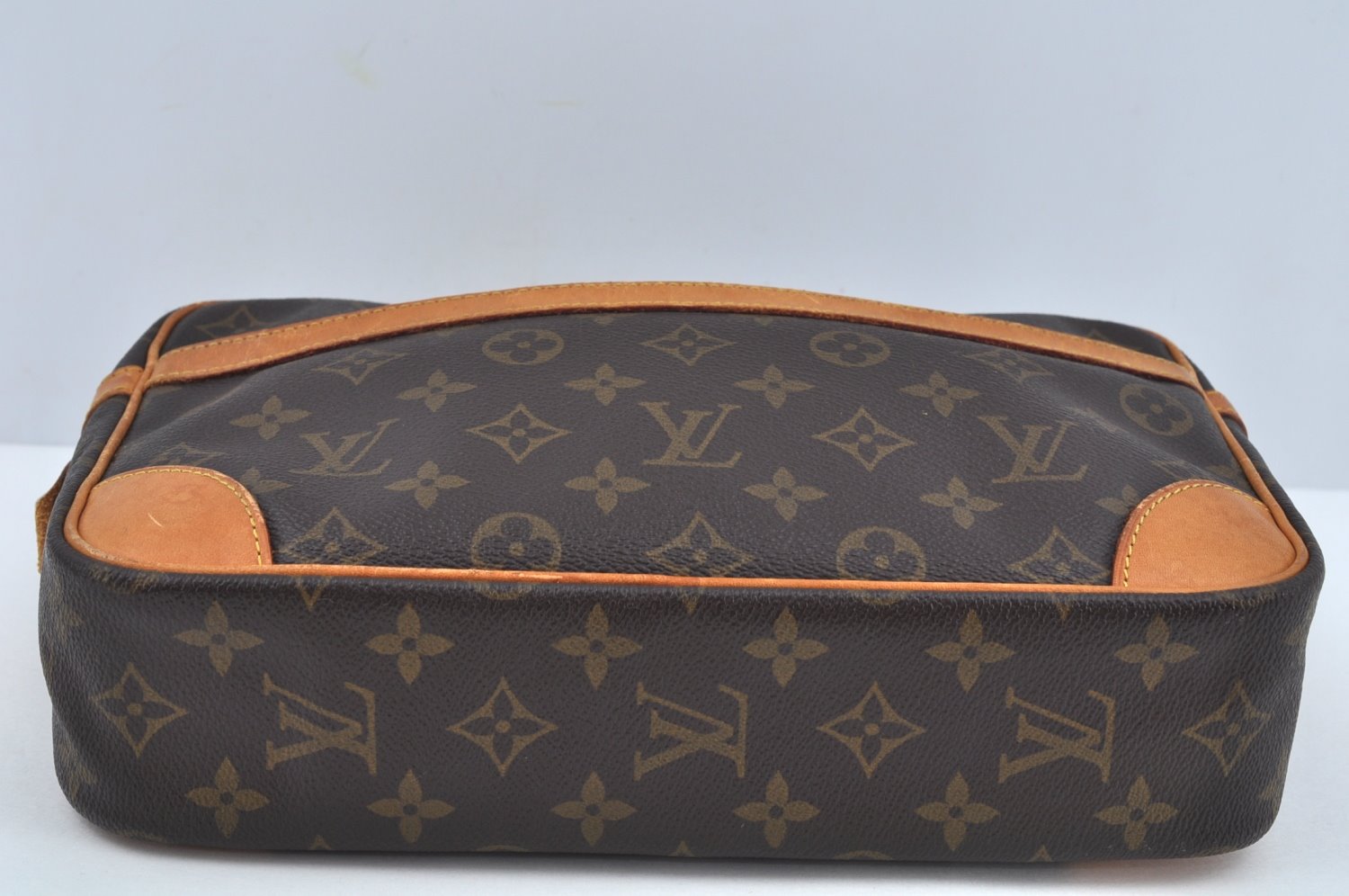 Authentic Louis Vuitton Monogram Compiegne 28 Clutch Hand Bag M51845 LV L0218