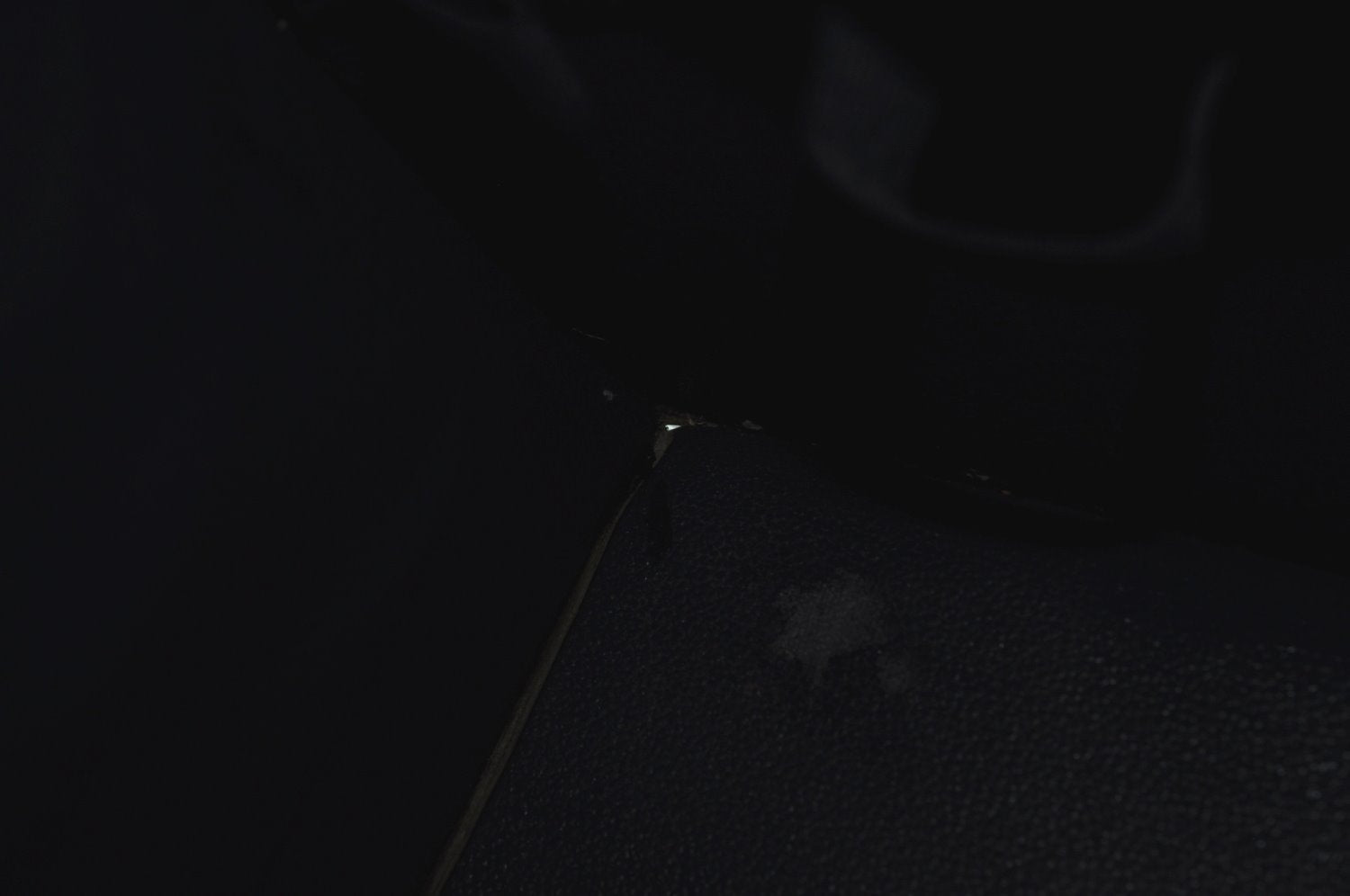 Authentic Louis Vuitton Epi Riviera Hand Bag Green M48184 LV Junk L0219