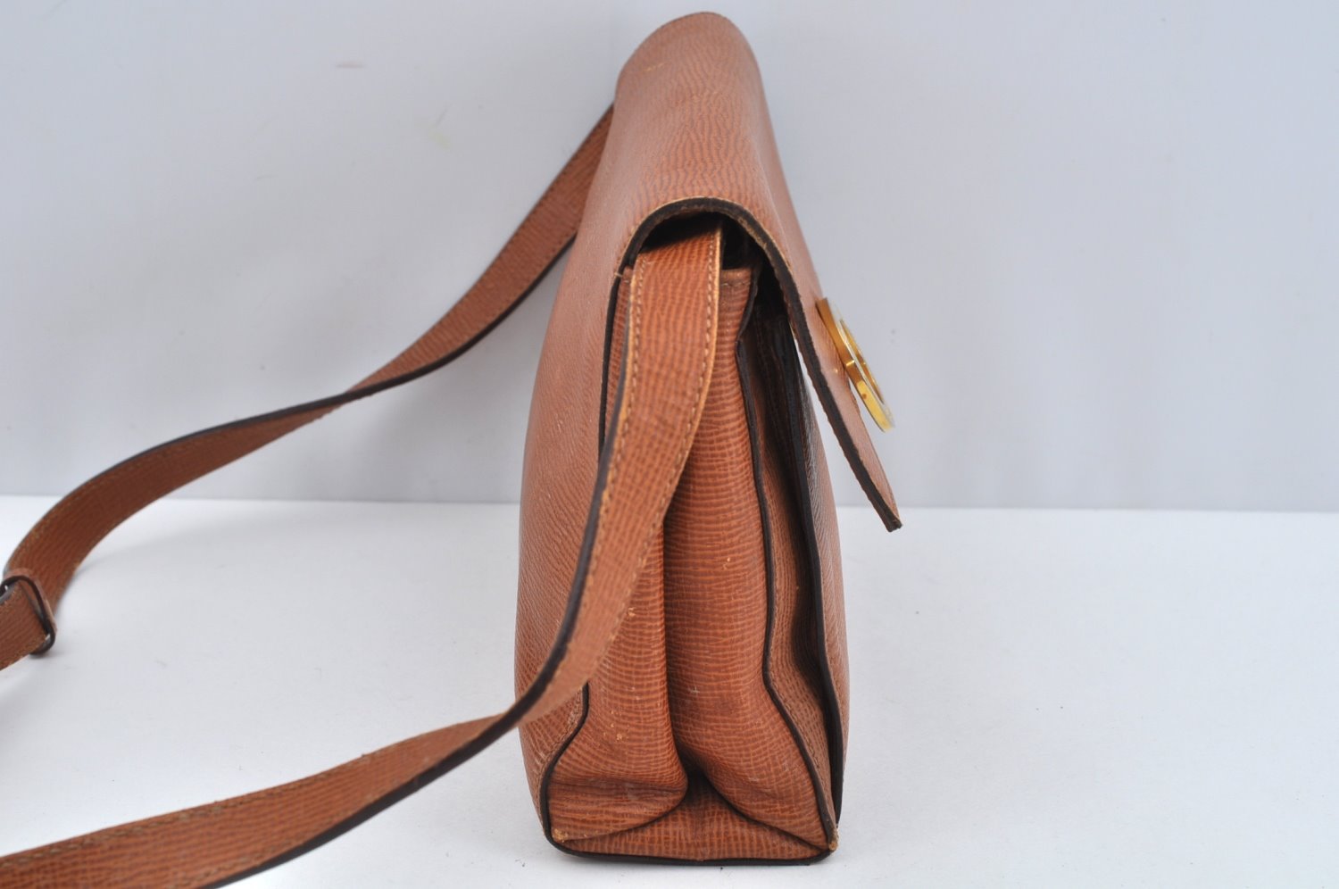 Authentic CELINE Shoulder Bag Purse Leather Brown Junk L0227