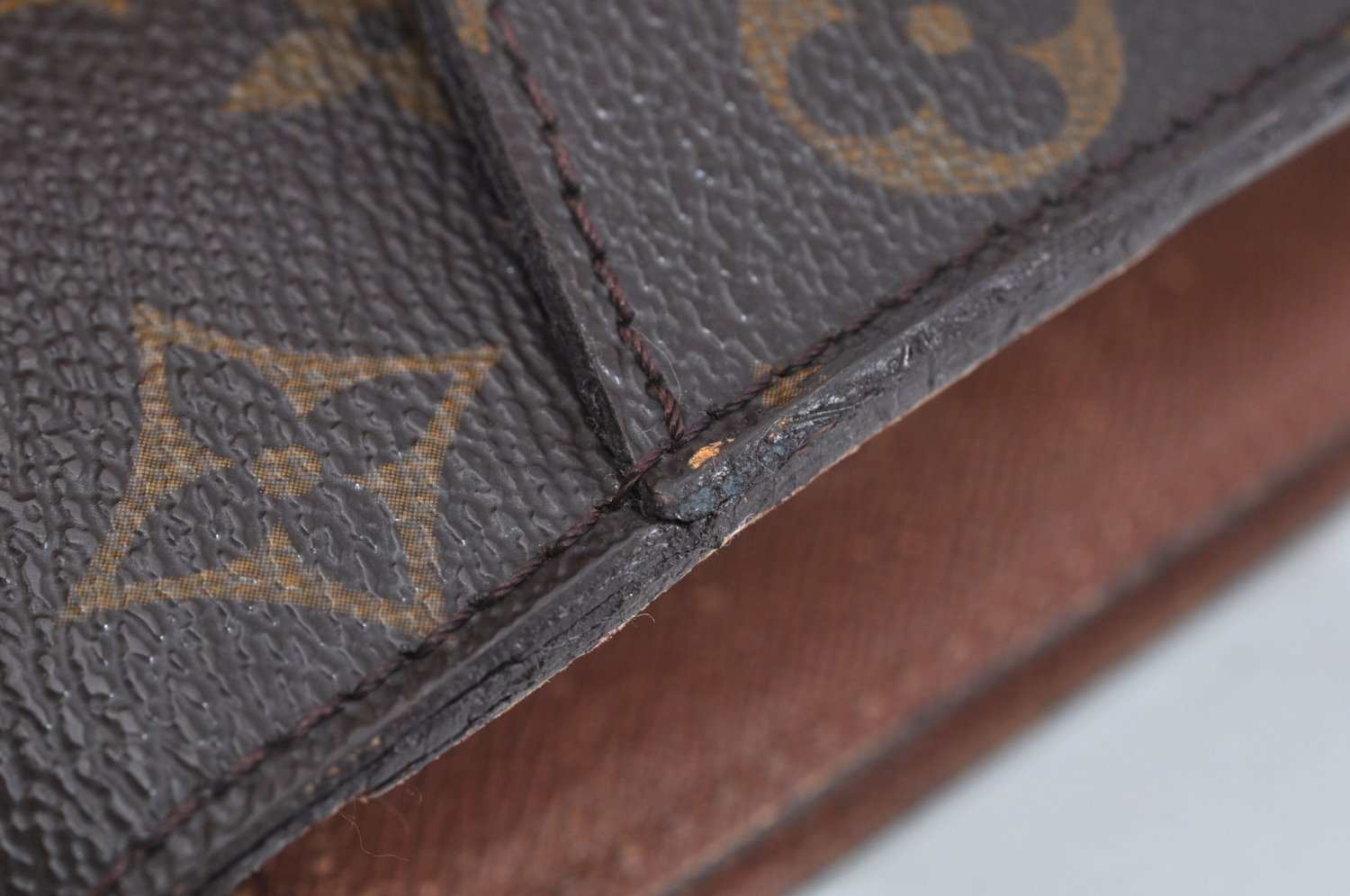 Authentic Louis Vuitton Monogram Bordeaux M51797 2Way Shoulder Clutch Bag L0230