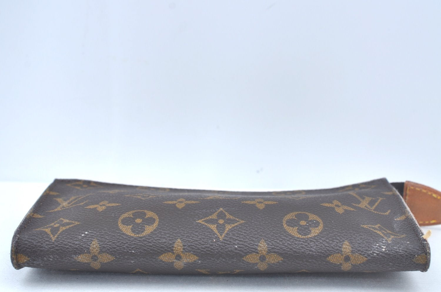 Authentic Louis Vuitton Monogram Pouch For Bucket GM LV L0237