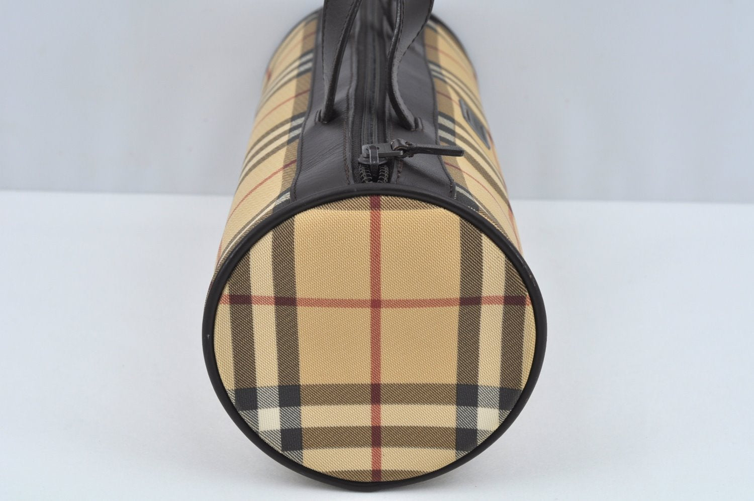 Authentic BURBERRY Vintage Nova Check PVC Leather Hand Bag Beige L0243