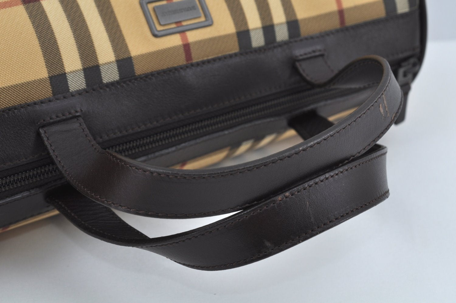 Authentic BURBERRY Vintage Nova Check PVC Leather Hand Bag Beige L0243