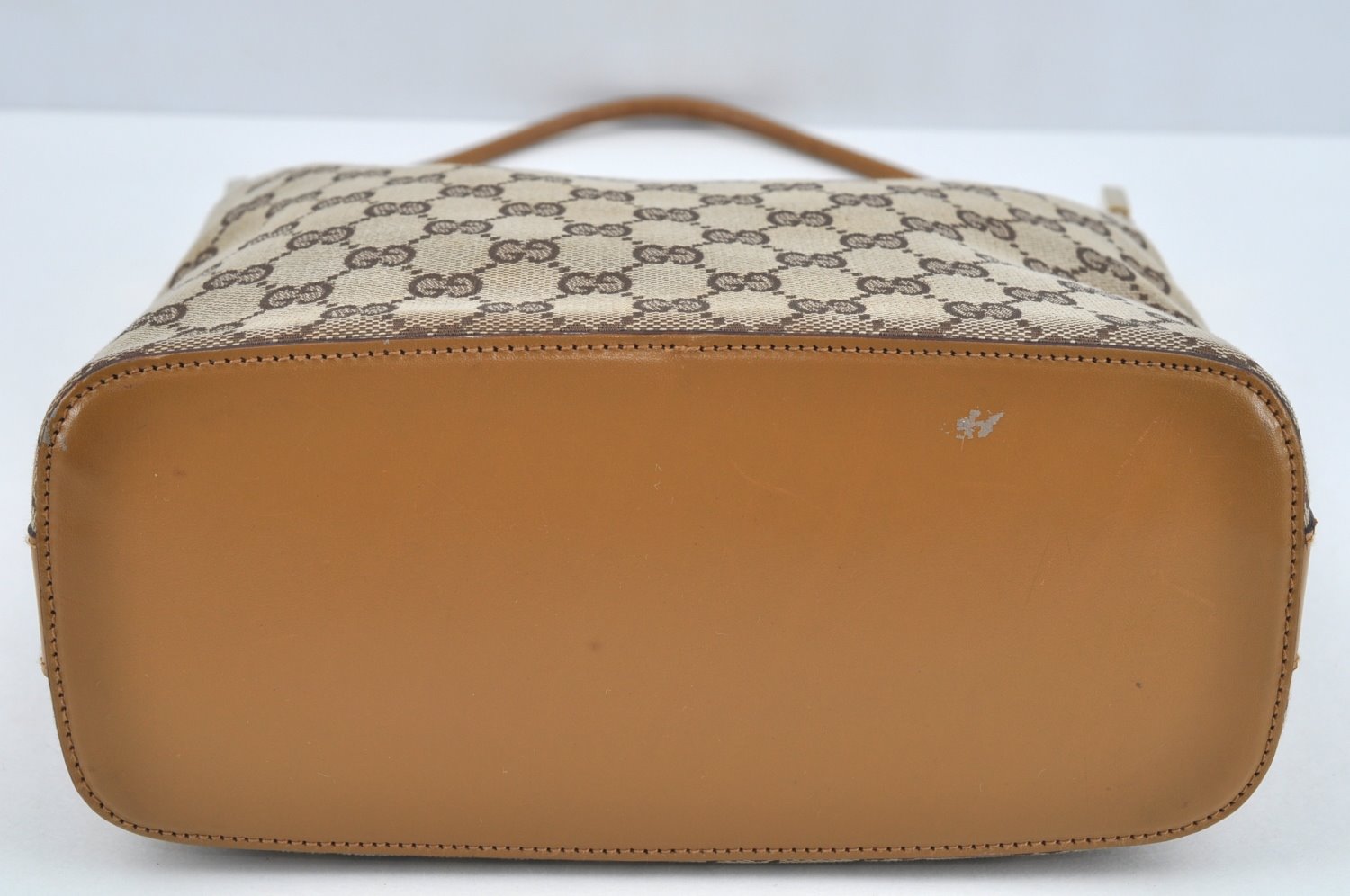 Authentic GUCCI Shoulder Bag GG Canvas Leather Brown L0246