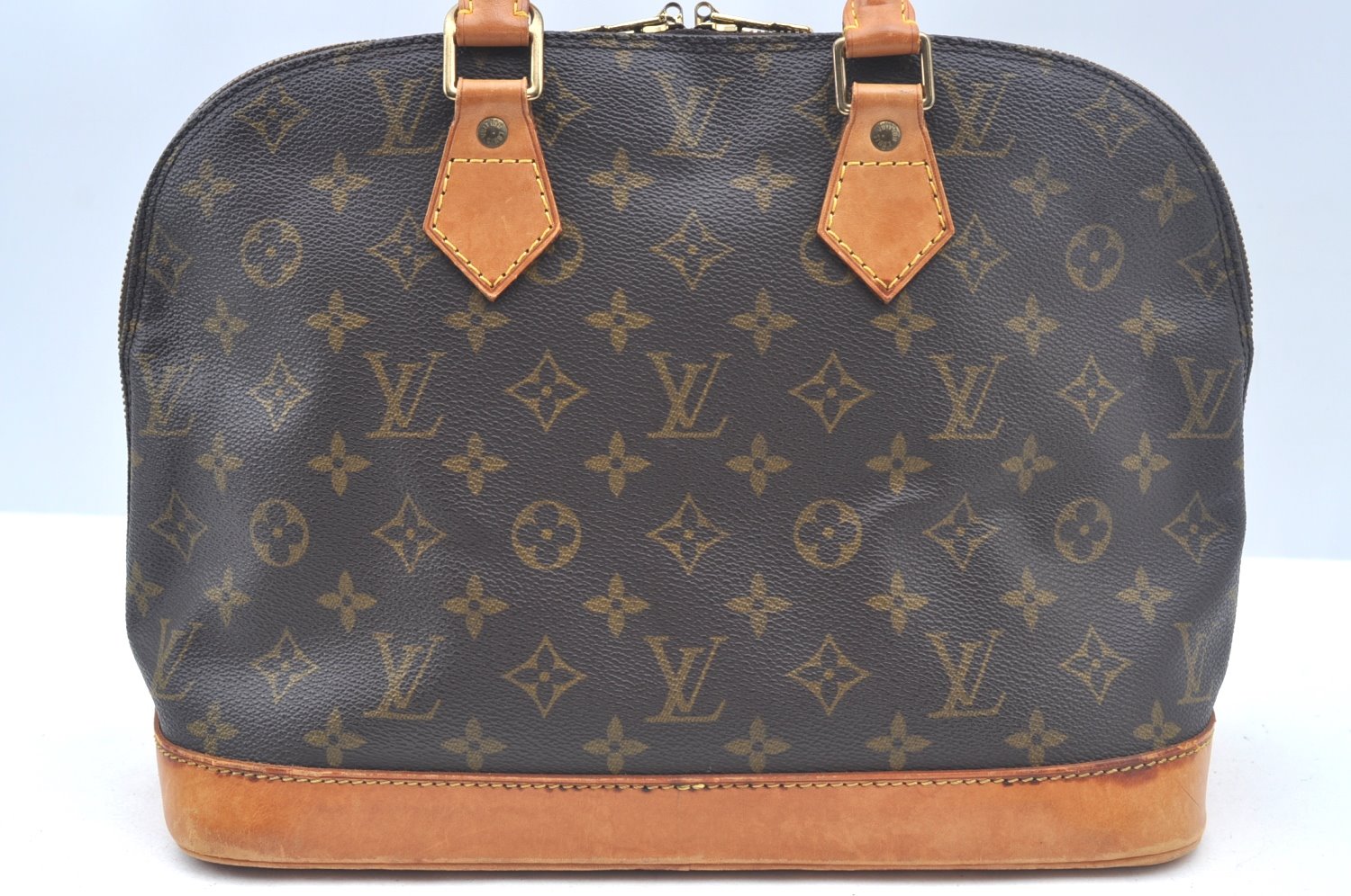 Authentic Louis Vuitton Monogram Alma Hand Bag Purse M51130 LV L0248