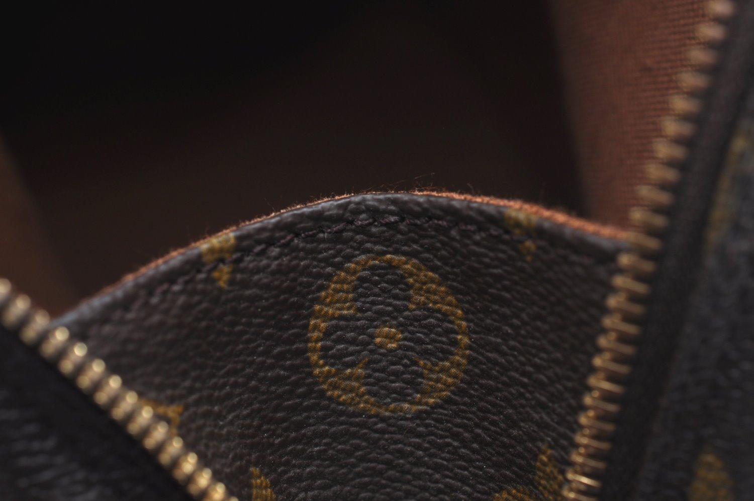 Authentic Louis Vuitton Monogram Alma Hand Bag Purse M51130 LV L0248