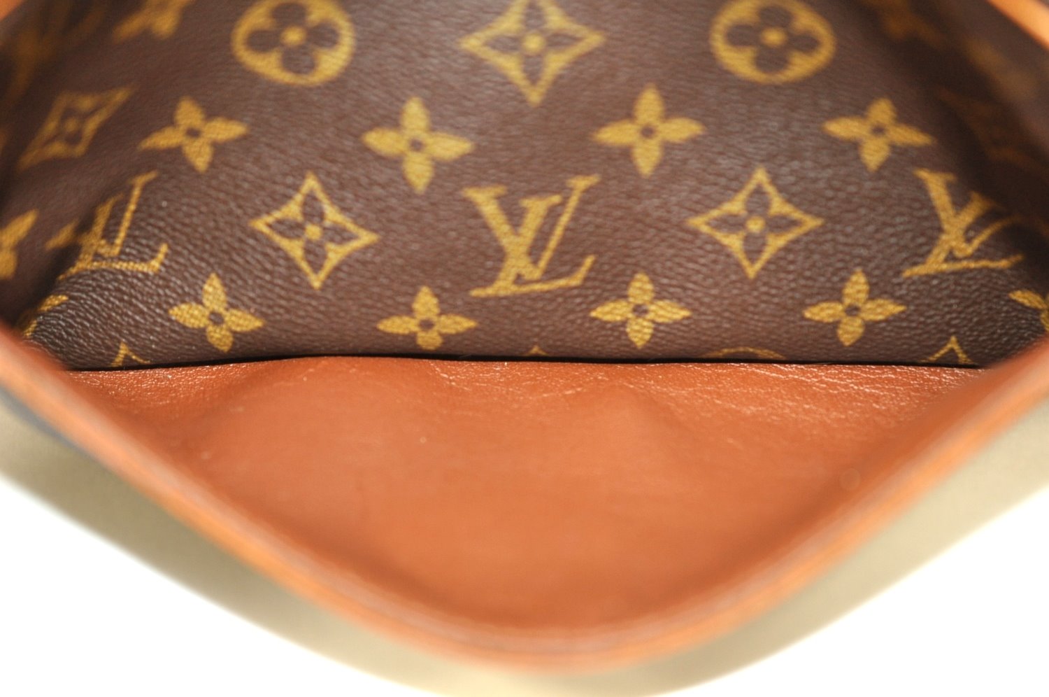 Authentic Louis Vuitton Monogram Compiegne 23 Clutch Hand Bag M51847 LV L0249
