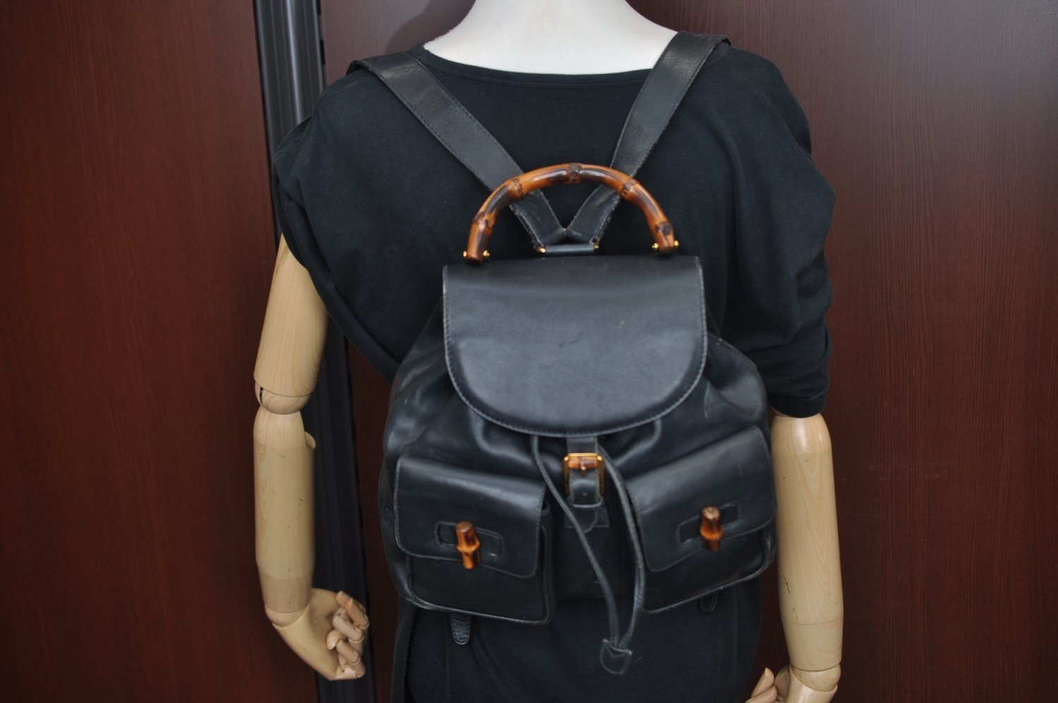 Authentic GUCCI Bamboo Backpack Leather Black L0253