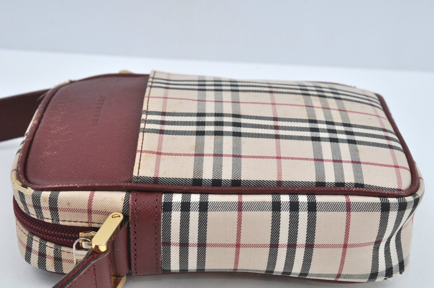 Authentic BURBERRY Nova Check Shoulder Cross Body Bag Canvas Beige Red L0255