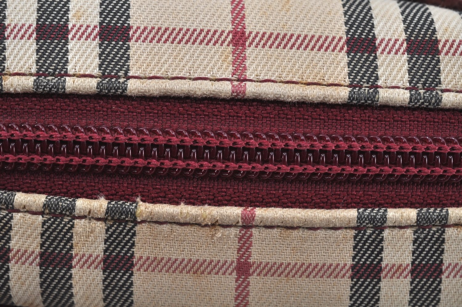 Authentic BURBERRY Nova Check Shoulder Cross Body Bag Canvas Beige Red L0255