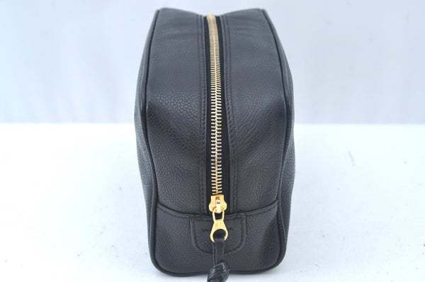 Authentic CHANEL Caviar Skin CC Logo Cosmetic Pouch Purse Black L0257