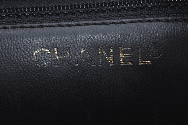 Authentic CHANEL Caviar Skin CC Logo Cosmetic Pouch Purse Black L0257