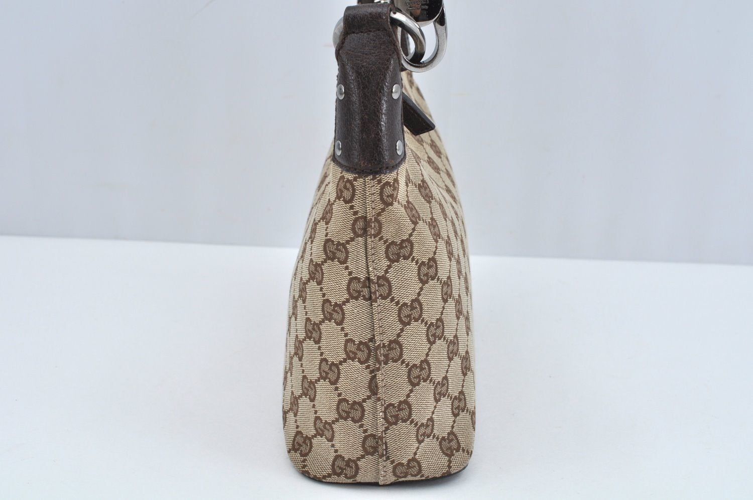 Authentic GUCCI Shoulder Bag GG Canvas Leather Brown L0263