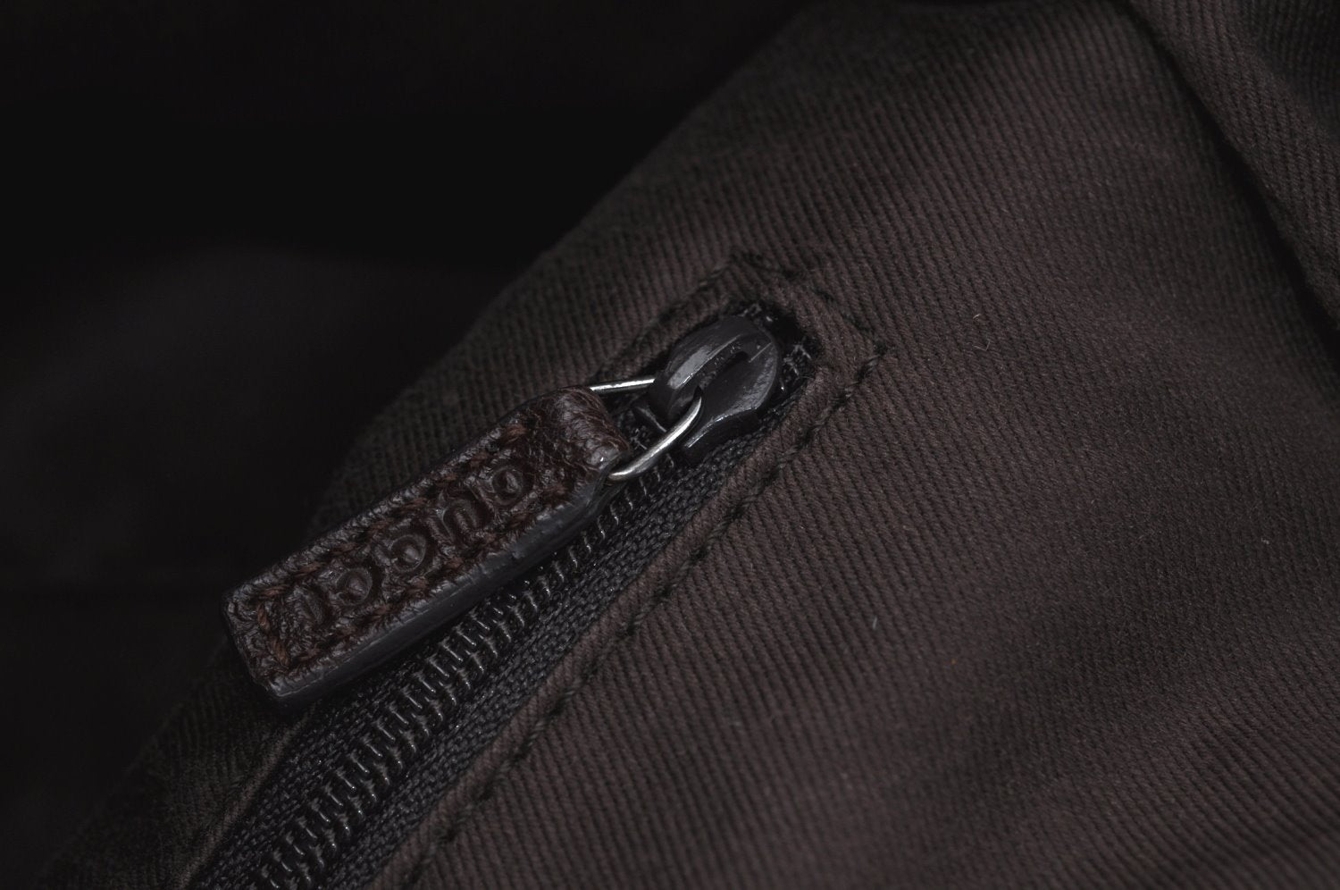 Authentic GUCCI Shoulder Bag GG Canvas Leather Brown L0263