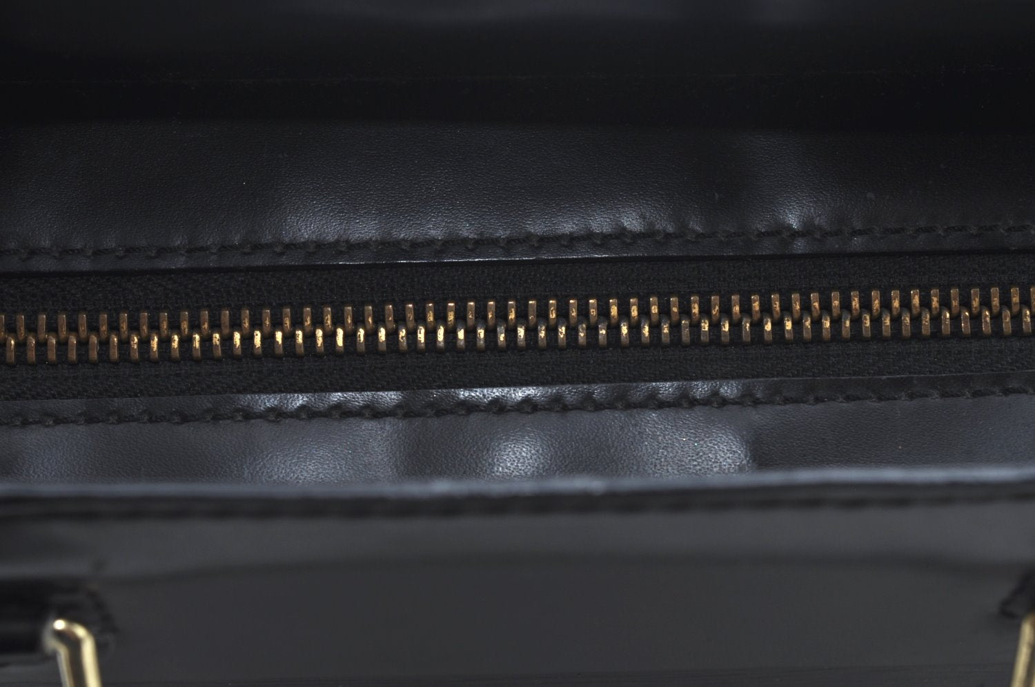 Authentic Louis Vuitton Epi Riviera Hand Bag Black M48182 LV Junk L0267