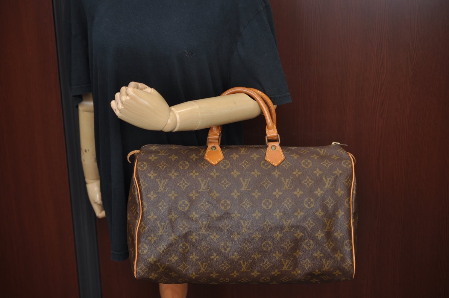 Authentic Louis Vuitton Monogram Speedy 40 Hand Boston Bag Old Model LV L0277