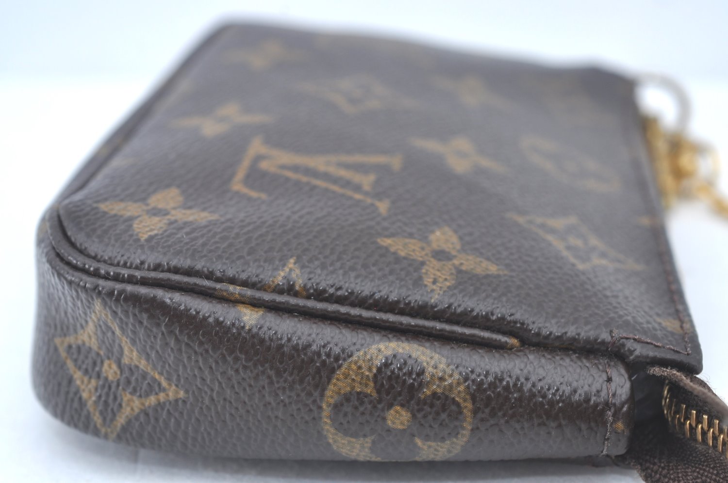 Authentic Louis Vuitton Monogram Mini Pochette Accessoires Pouch M58009 LV L0281